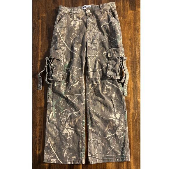 Disclosure Women’s 9 / 29 x 29 Camo Pants Cargo Wide Leg Relaxed Fit - Picture 1 of 12